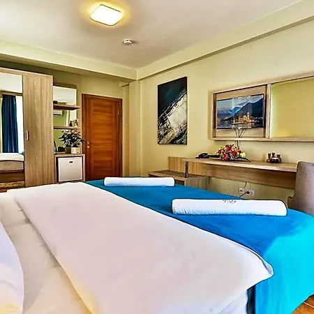 Montebay Perla 4* Podgorica